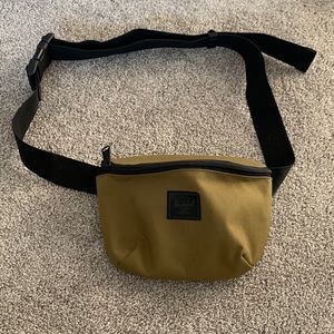 Herschel Fanny Pack